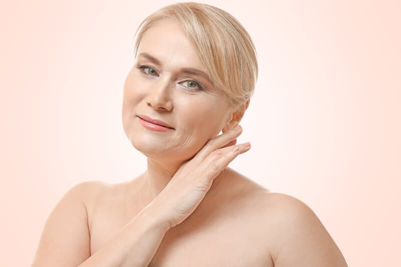 Tratamiento de medicina estética Rejuvenecimiento facial y corporal
